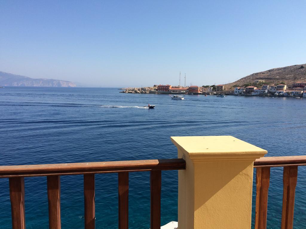 Villa Amalia Chalki Town Luaran gambar